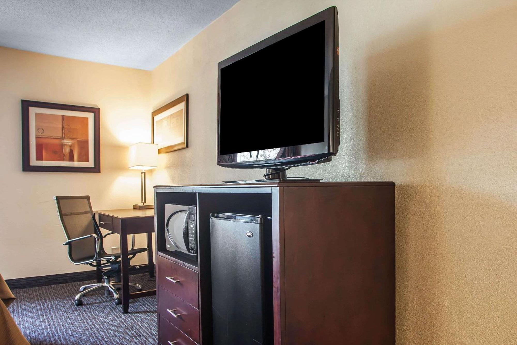 Comfort Feasterville - Inn